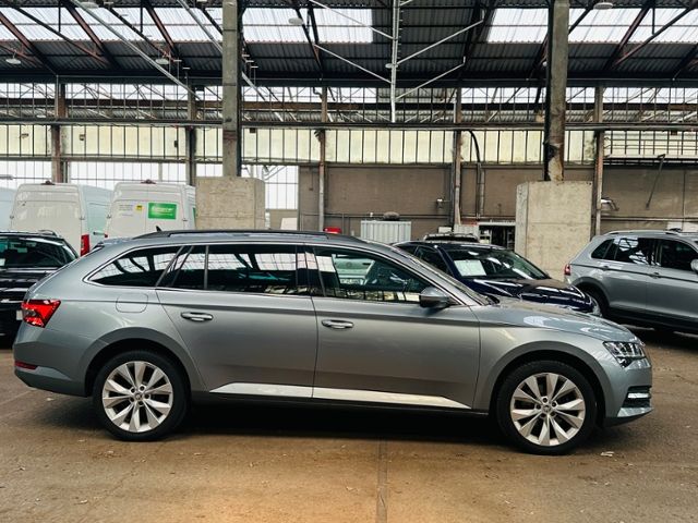 Skoda Superb Combi Ambition TDI DSG LED RFK NAVI PDC imagem 3