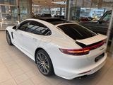 Porsche Panamera 4 E-Hybrid -