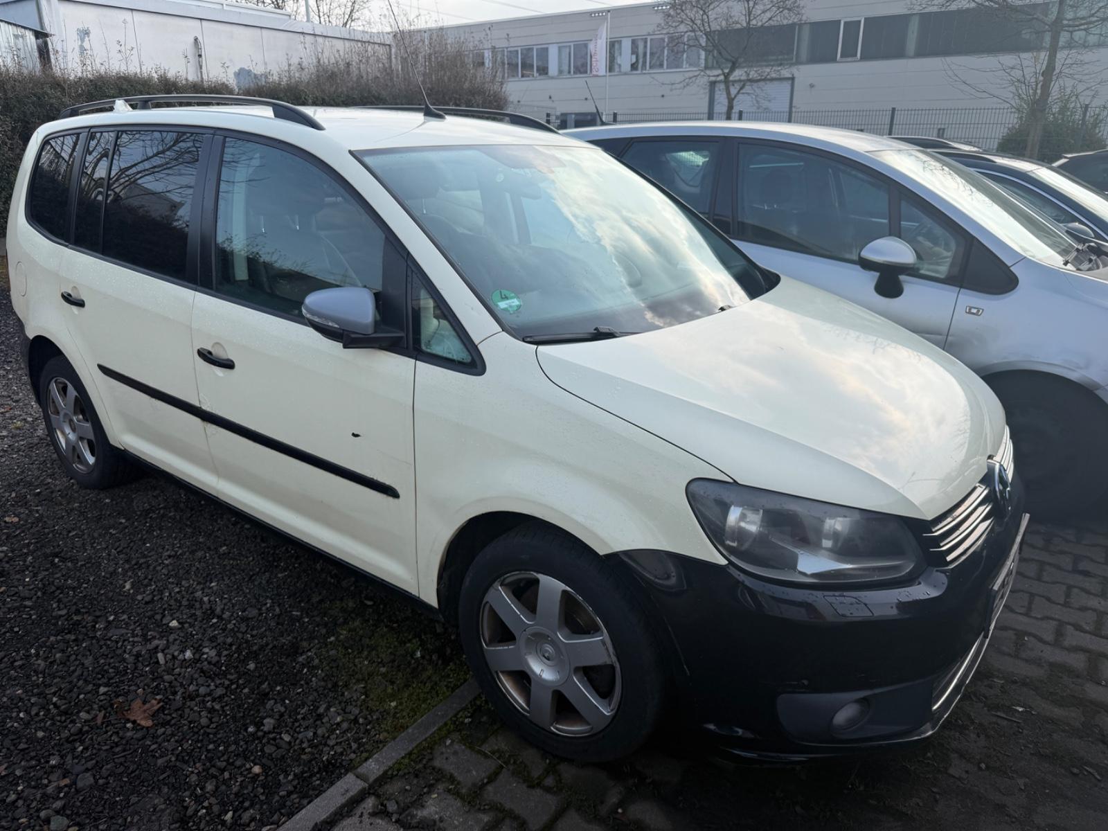 Volkswagen Touran Comfortline 2.0TDI Foliert