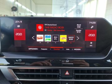 Citroën C4 FeelPack 1.2 PT 130 °LED°BF°SHZ°ACC°RFK°Navi°