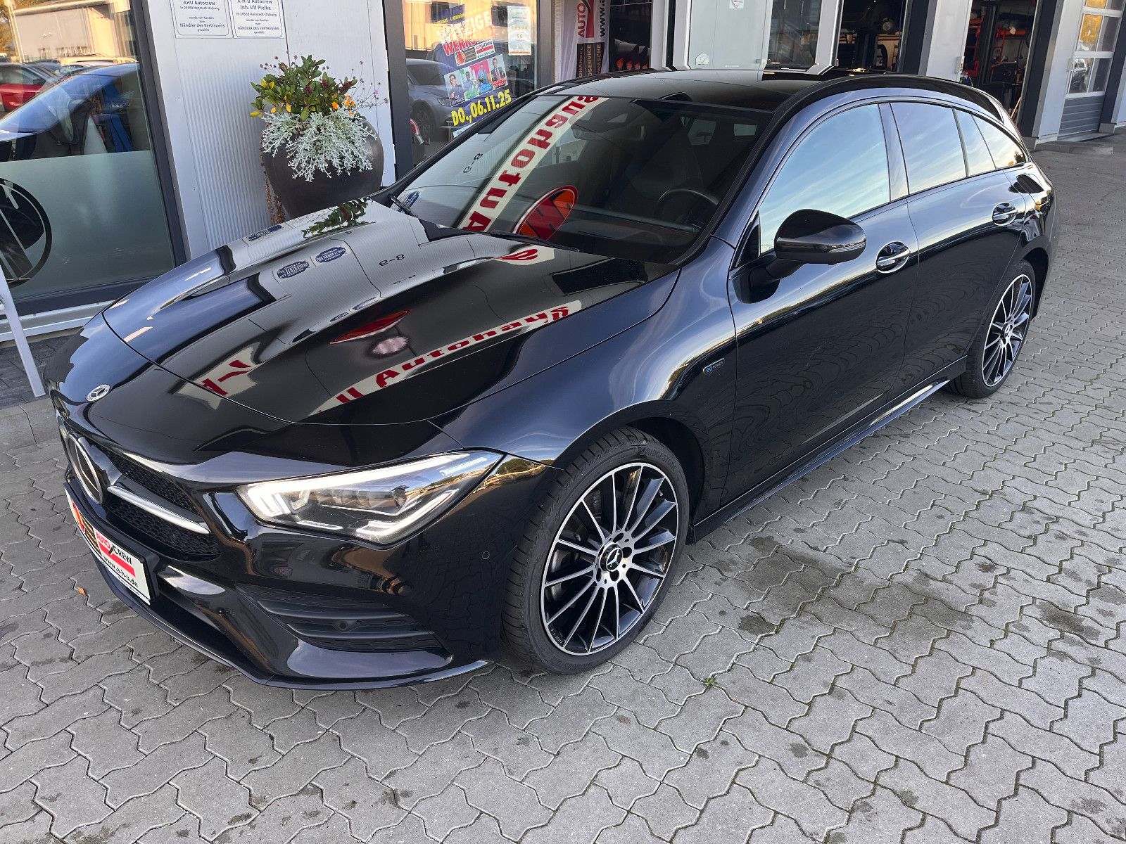 Fahrzeugabbildung Mercedes-Benz CLA   Shooting Brake 250 e  AMG-Line