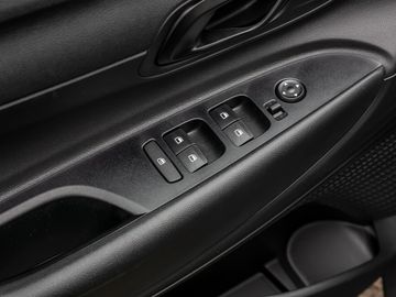Hyundai Bayon 1.0 Select 2WD Kamera Navi Spurhalteassi.