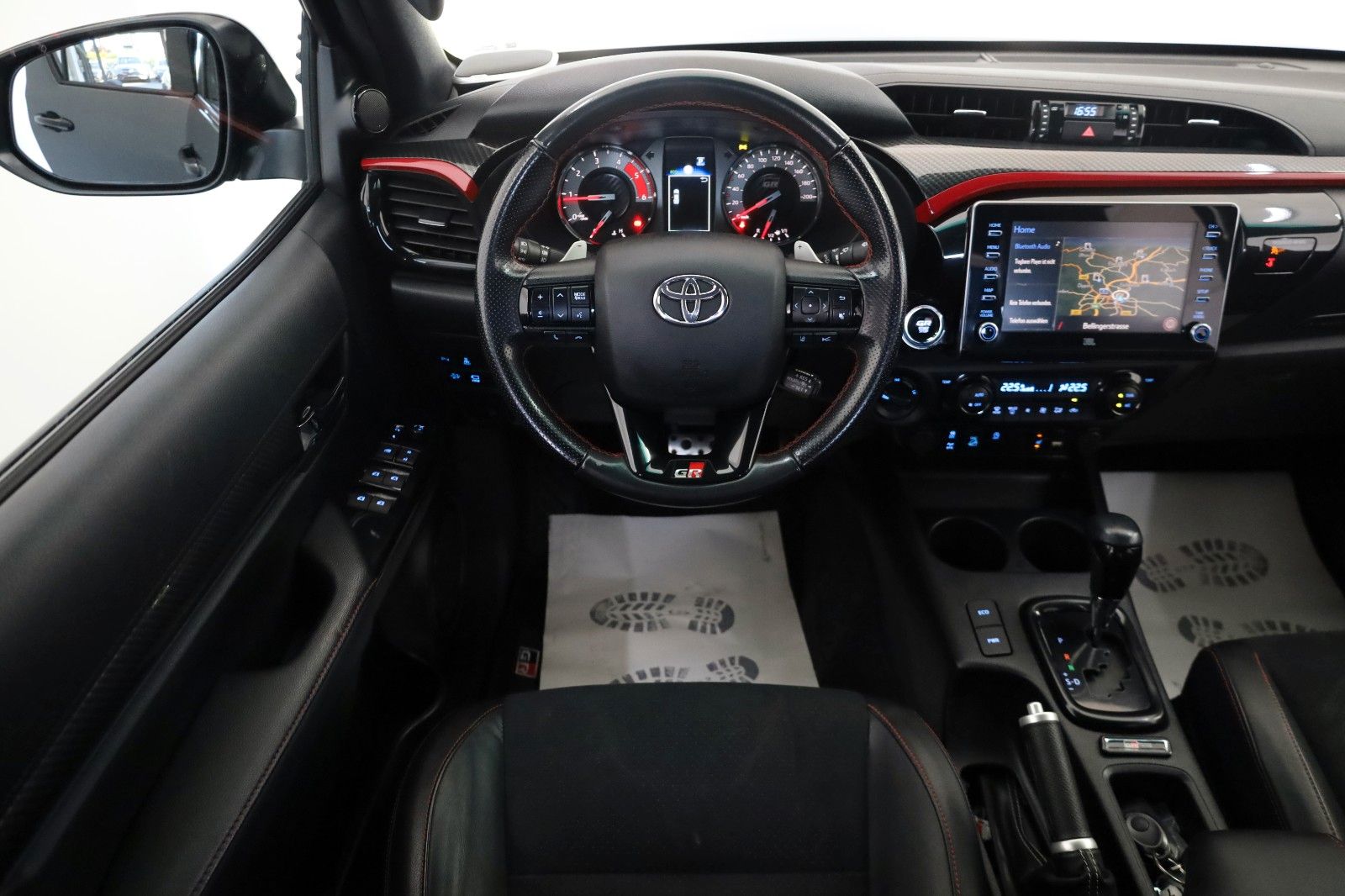 Fahrzeugabbildung Toyota Hilux 2.8 D-4D GR Sport,Alcant,.ACC,Rollo el,AHK
