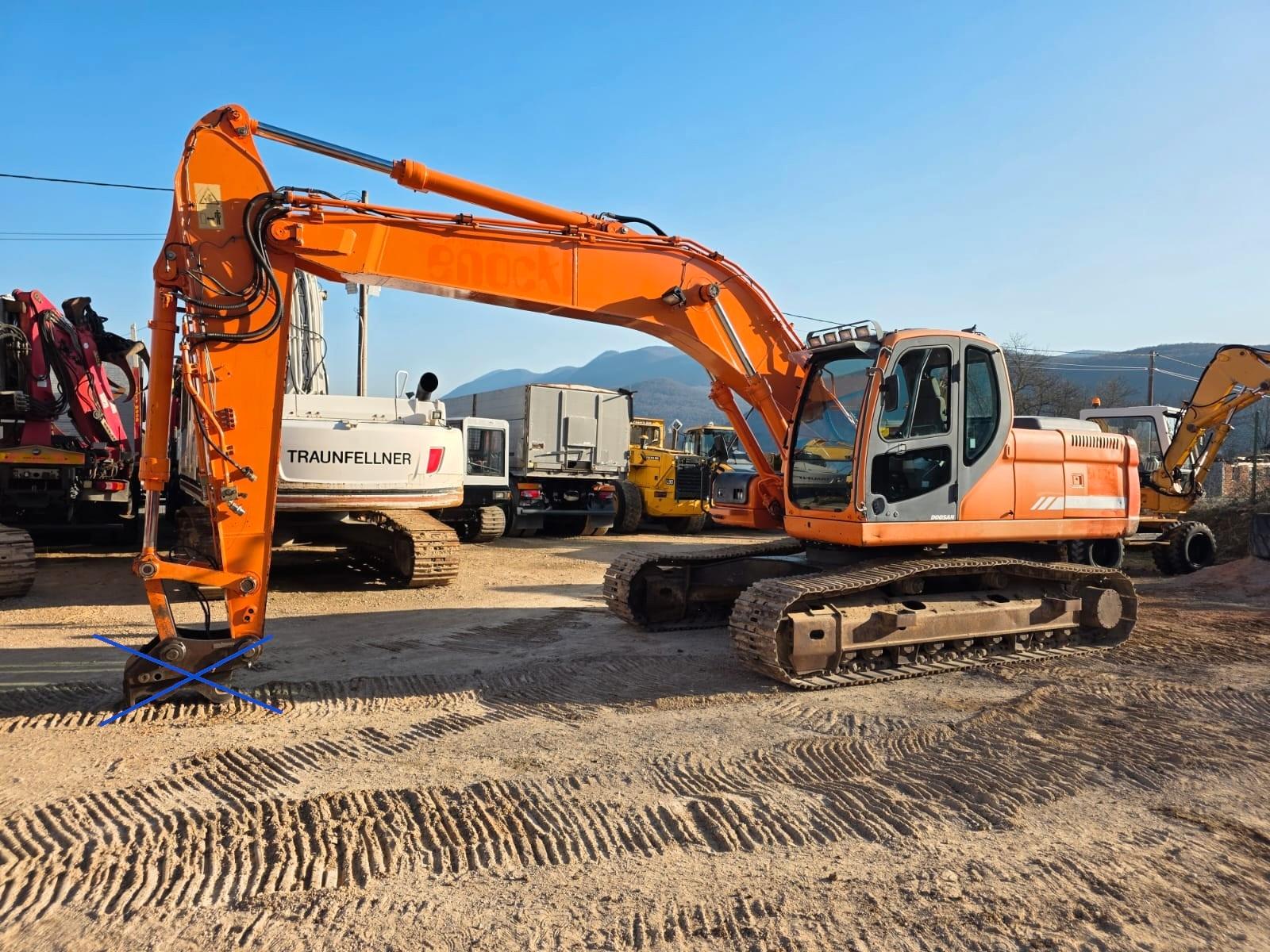 Doosan DX 225 LC