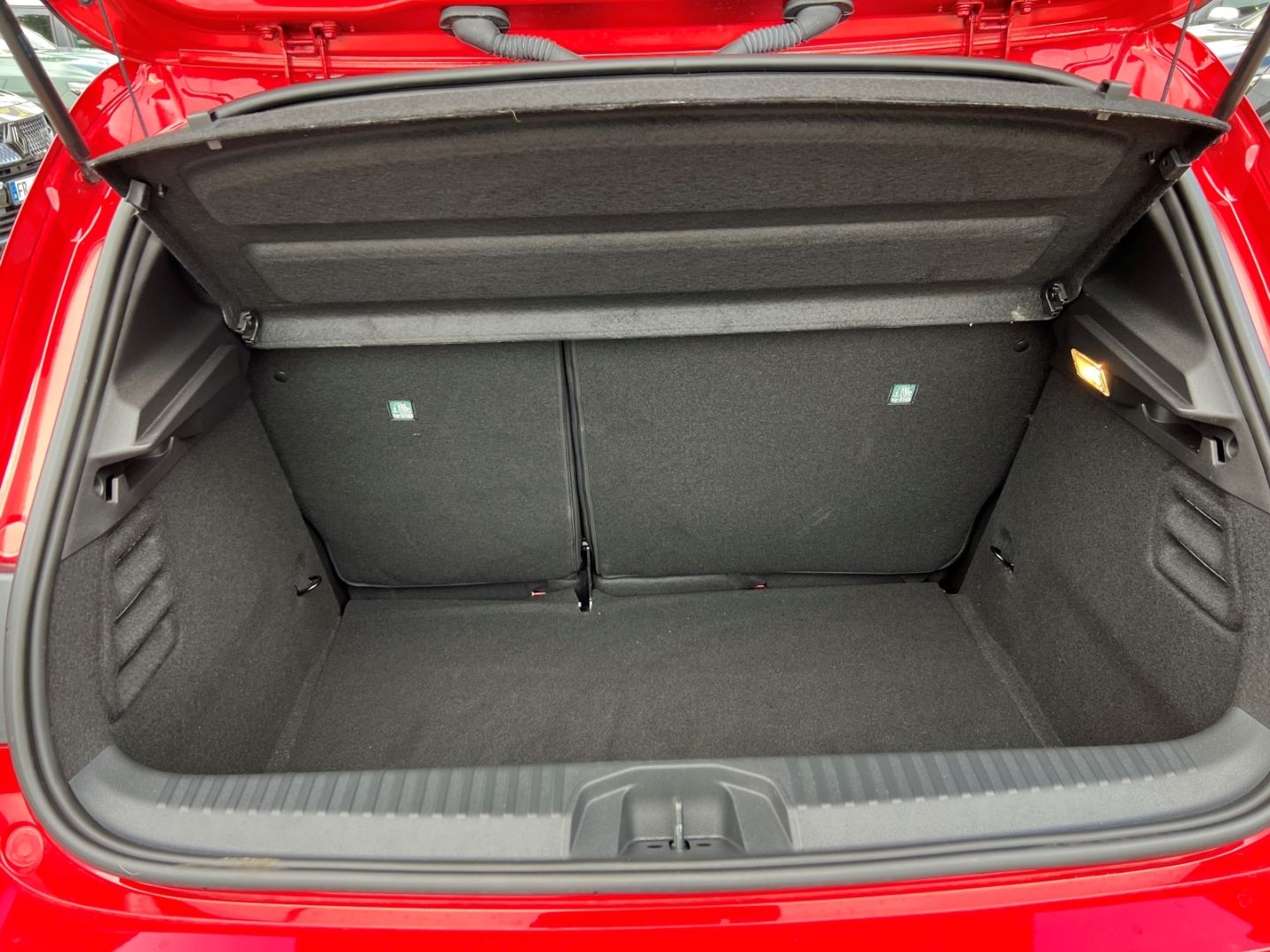 Fahrzeugabbildung Renault Clio V Evolution Navi Digitales Cockpit LED Appl