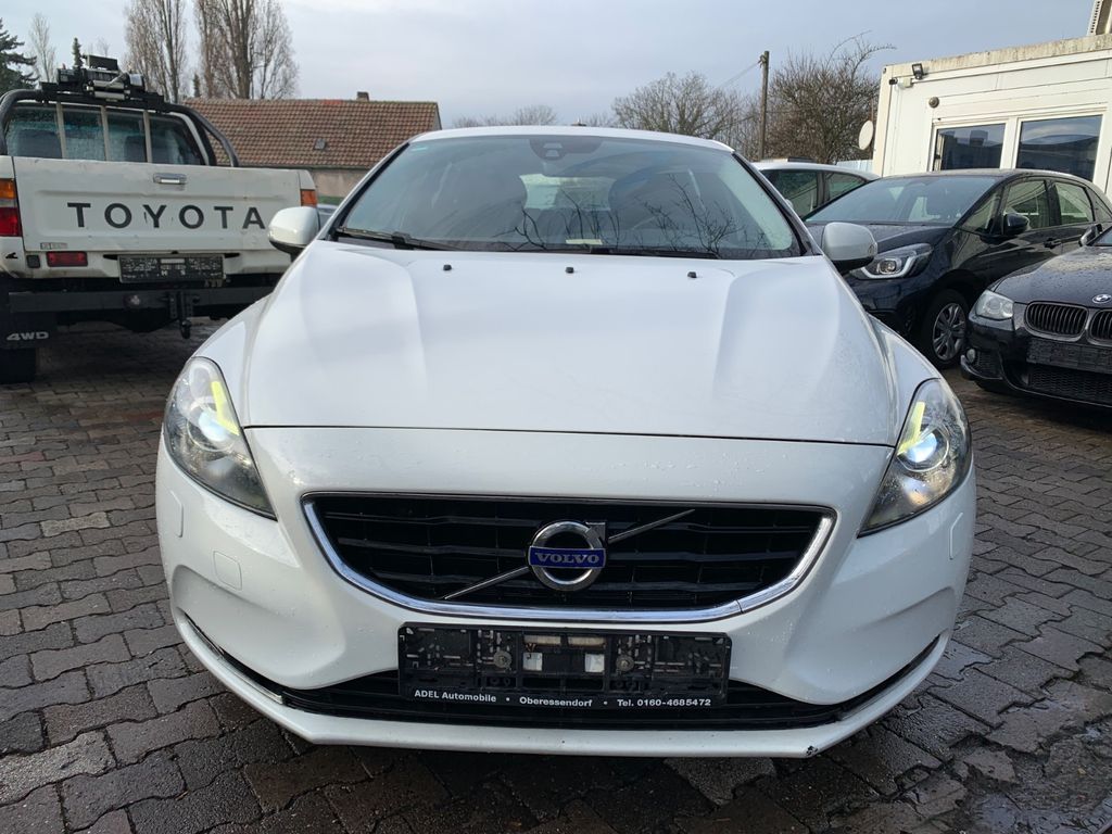 Angebot ansehen Volvo V40