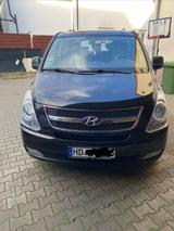 Hyundai H-1 Starex - schwarze Hyundai H-1 Starex