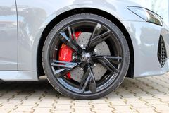 AUDI RS6 Avant /DYNAMIK+/ B&O/ STANDHZG/ SPORTABGAS AUDI RS6 Avant /DYNAMIK+/ B&O/ STANDHZG/ SPORTABGAS