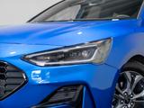 Ford Focus ST-Line X Turnier AUT|PANO|MATRIX|AHK|LED| - Ford Focus: ST