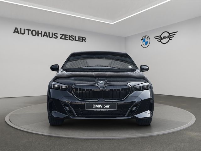 Foto Nummer 5: BMW 530e xDrive