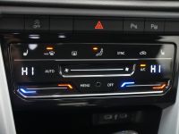 Volkswagen T-Roc - Vorschau Bild 10