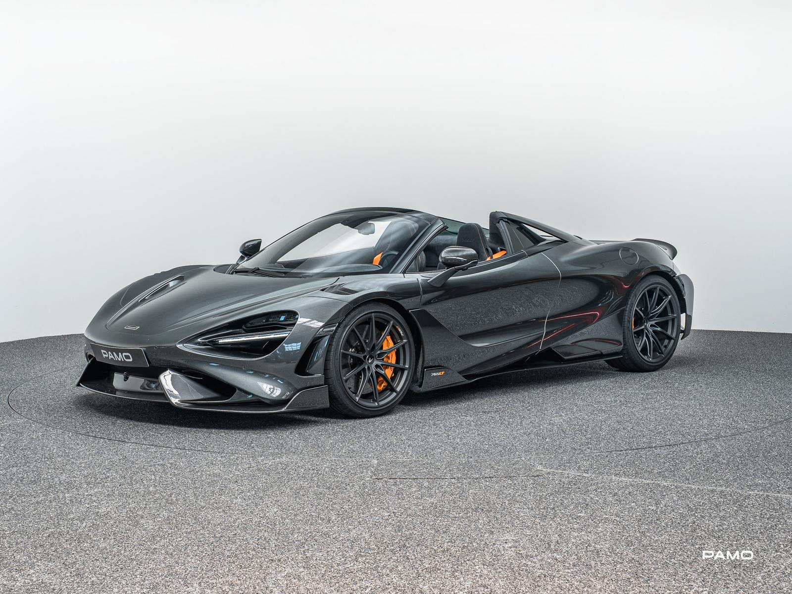 McLaren 765LT Spider | Lift, B&W, Warranty