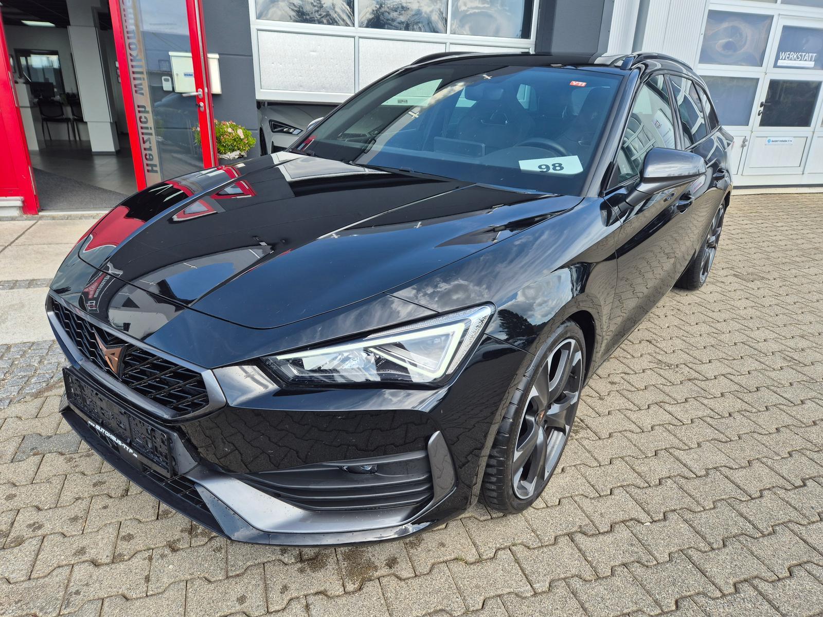 Cupra Leon ST 2.0 TSI VZ 5-JAHRE-GARANTIE LEDER Pano