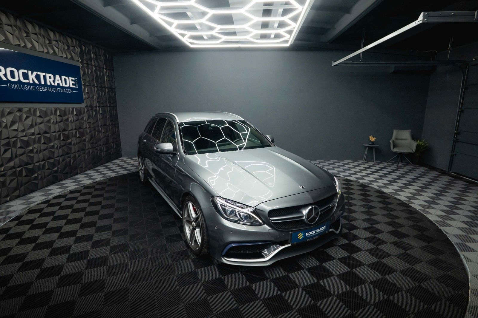 Fahrzeugabbildung Mercedes-Benz C 63 S T AMG Performance Carbon *LED*ACC*Kamera*