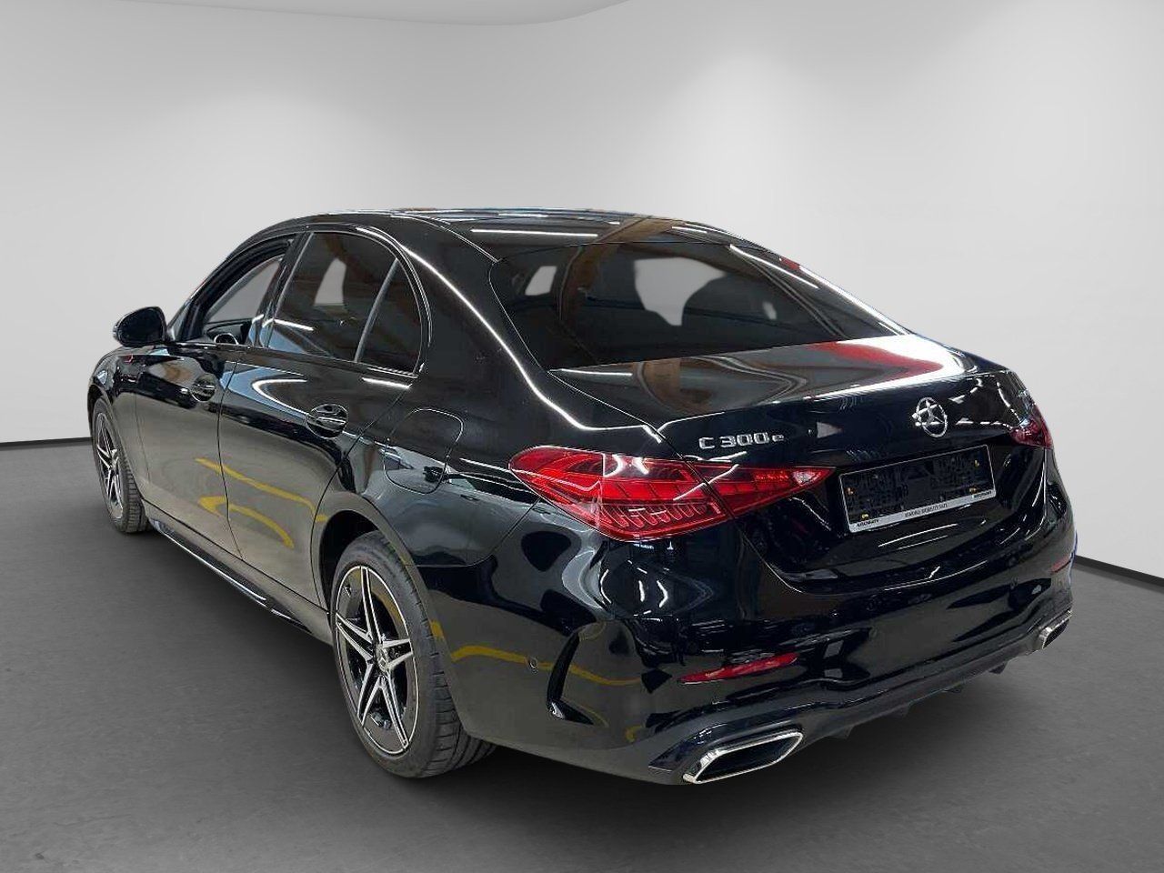 Mercedes-Benz C 300 e AMG Line 4Matic SpoSi BLIS Key foto 2
