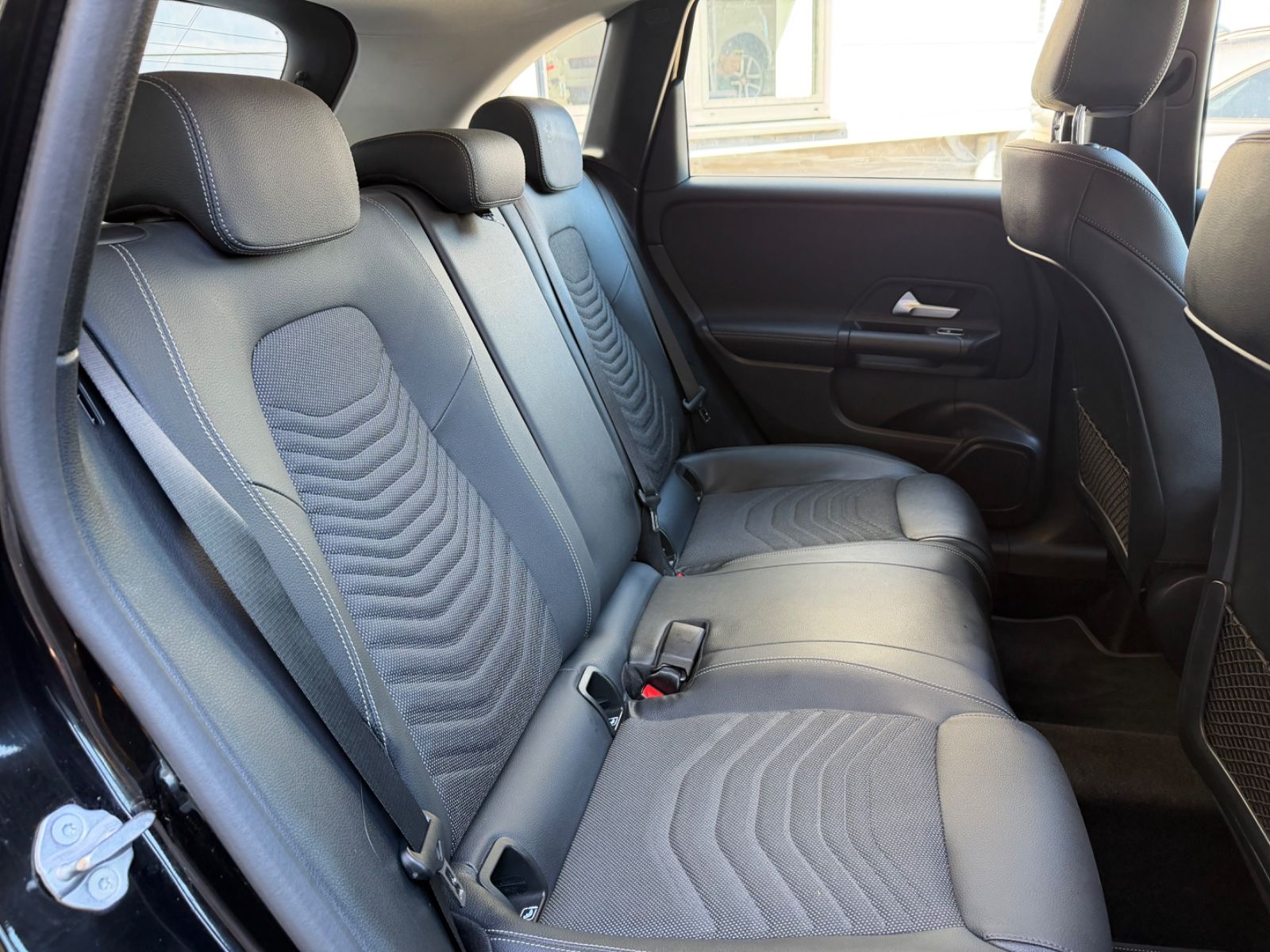 Mercedes-Benz B 200 d/LED/ALU/AUTOMATIK/50000KM/TOP* foto 25
