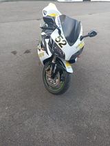 Honda Fireblade CBR 1000 SC57 - HONDA 2005 FIREBLADE
