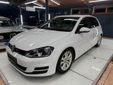 Volkswagen Golf VII 1.6 TDI BlueMotion Comfortline