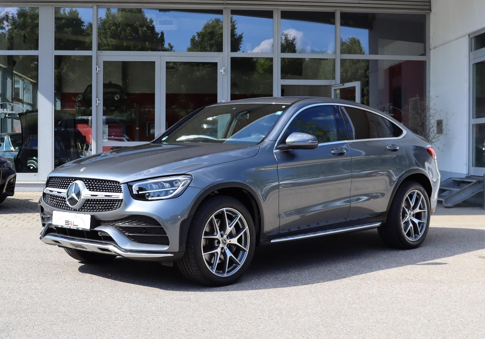 MERCEDES-BENZ GLC 220d 4M AMG-Line/Airmatic/20''AMG/DIGC/LT/SP