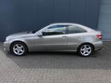 Mercedes-Benz CLC 180 Kompressor+LEDERPOLSTER+2xPDC+AHK - Mercedes-Benz CLC 180: Kompressor
