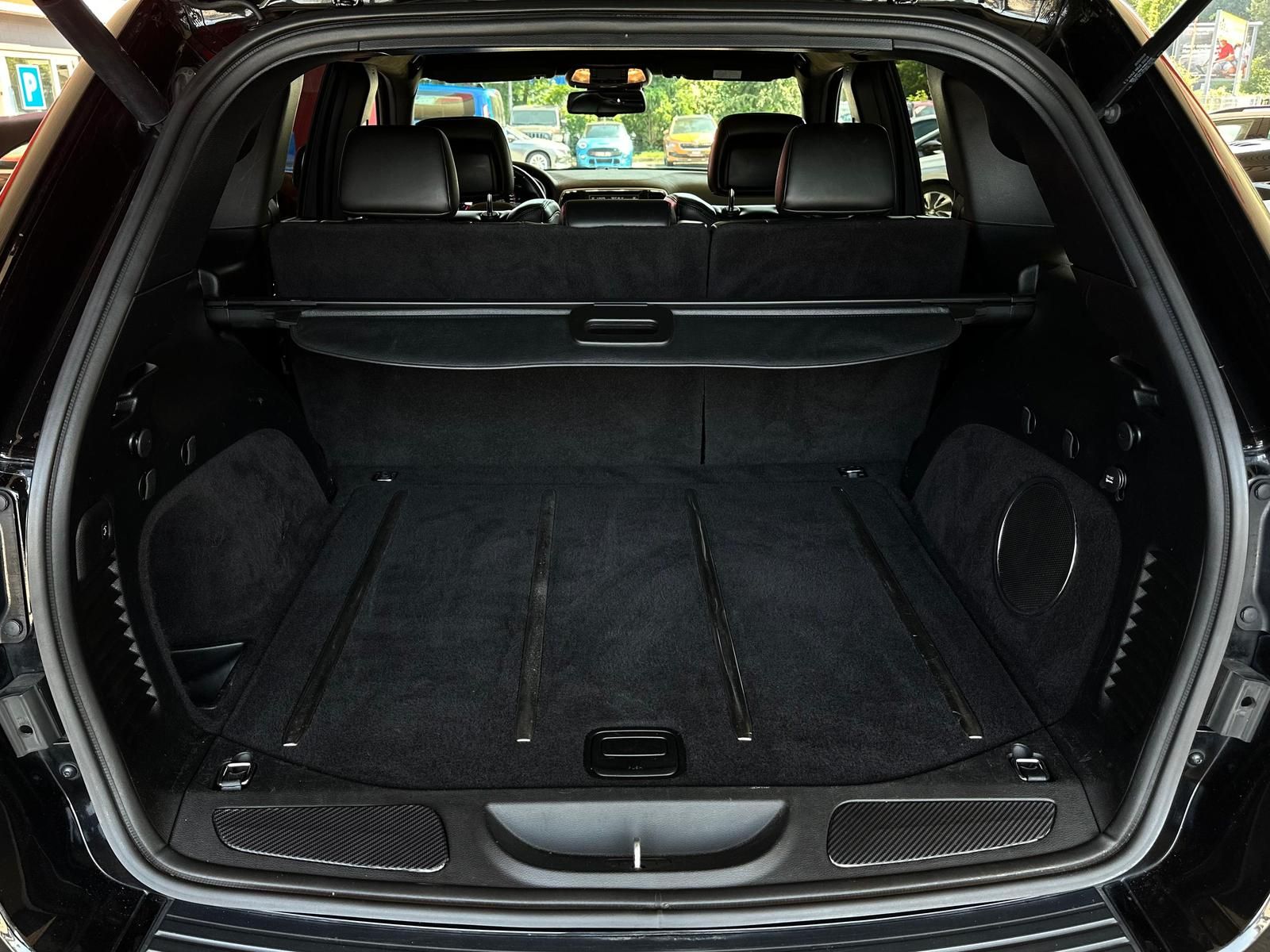 JEEP Grand Cherokee 6.4 HEMI SRT* BIXEN#LH#PANO#ACC - Image 7
