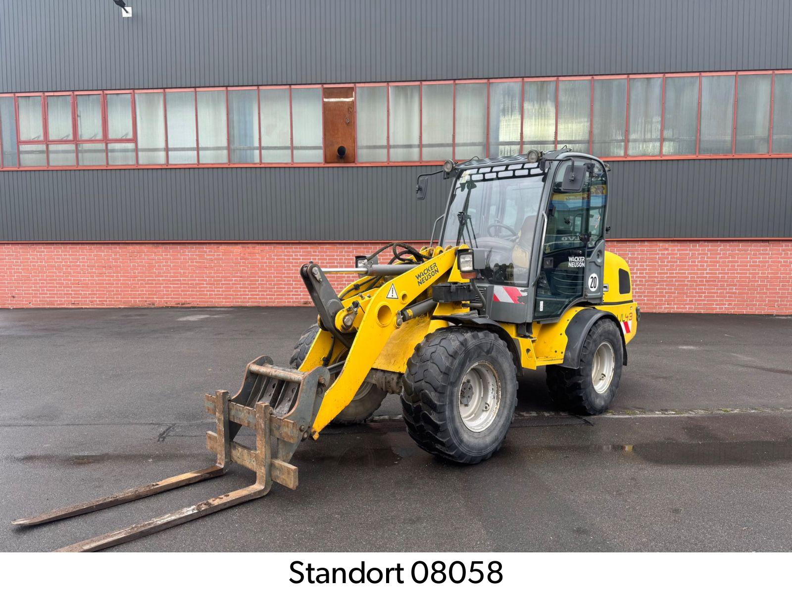 Wacker Neuson WL 48 / Radlader