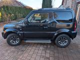 Suzuki Jimny 1.3 3D M/T STYLE - Suzuki Jimny: Schwarz