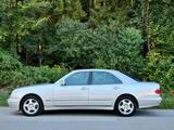 Mercedes-Benz E 320 4MATIC AVANTGARDE V6 NUR 45000 KM 2 BESITZ - Mercedes-Benz E 320 Gebrauchtwagen
