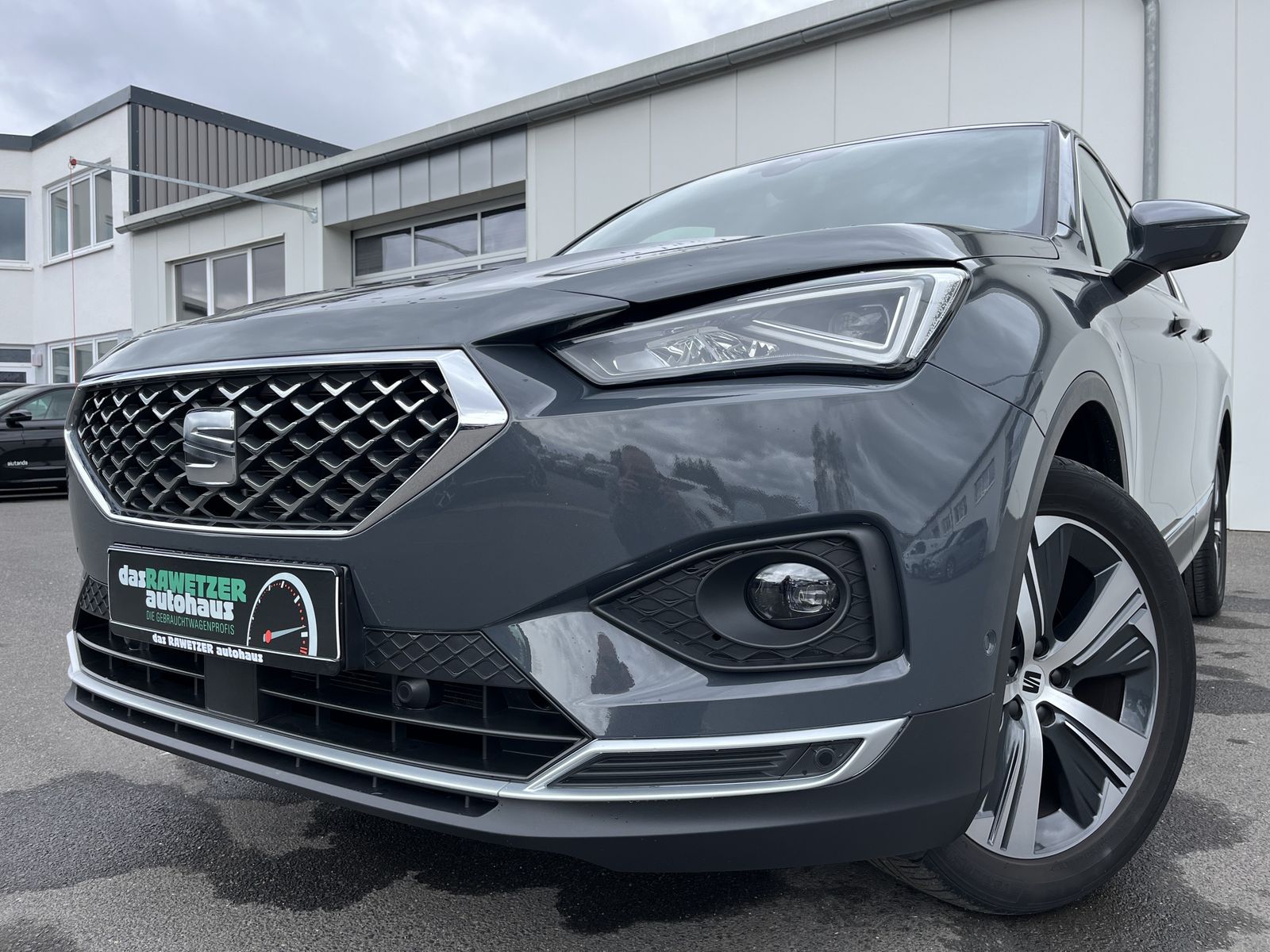SEAT Tarraco 2.0 TDI DSG Xcellence PANO 4xSHZ Navi AC