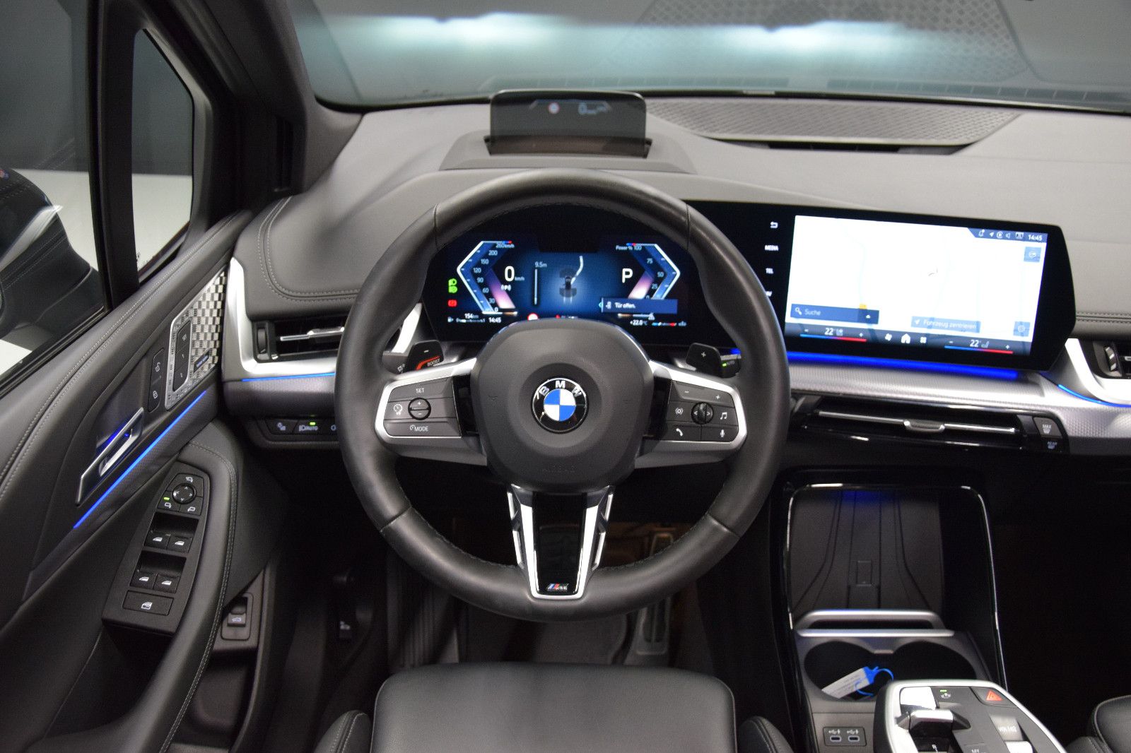 Fahrzeugabbildung BMW 218i Active Tourer M Sport Pano HuD ACC h/k