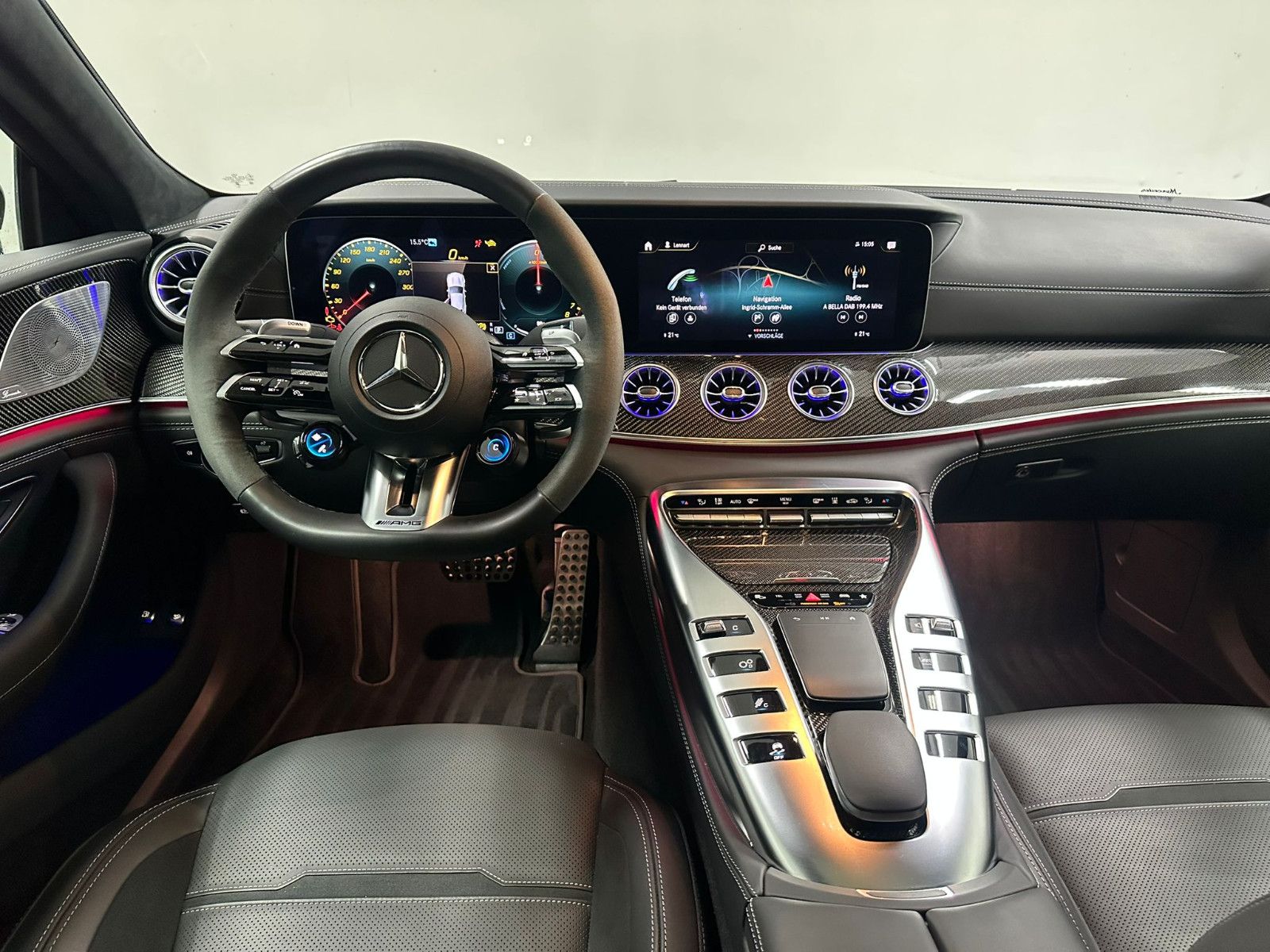 Fahrzeugabbildung Mercedes-Benz GT 63  S E Performance *AERODYNAMIK*CLASSICGRAU*
