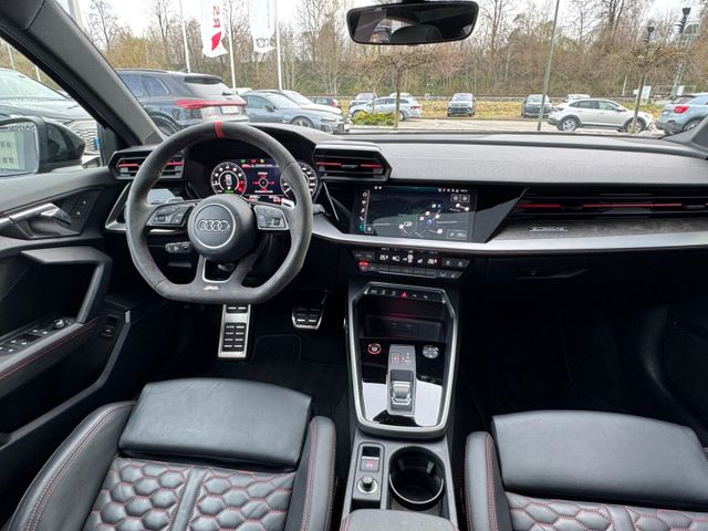 RS3 Lim. qu.Str. Pano*B&O*Rot+*SportAG*Leder*1HD
