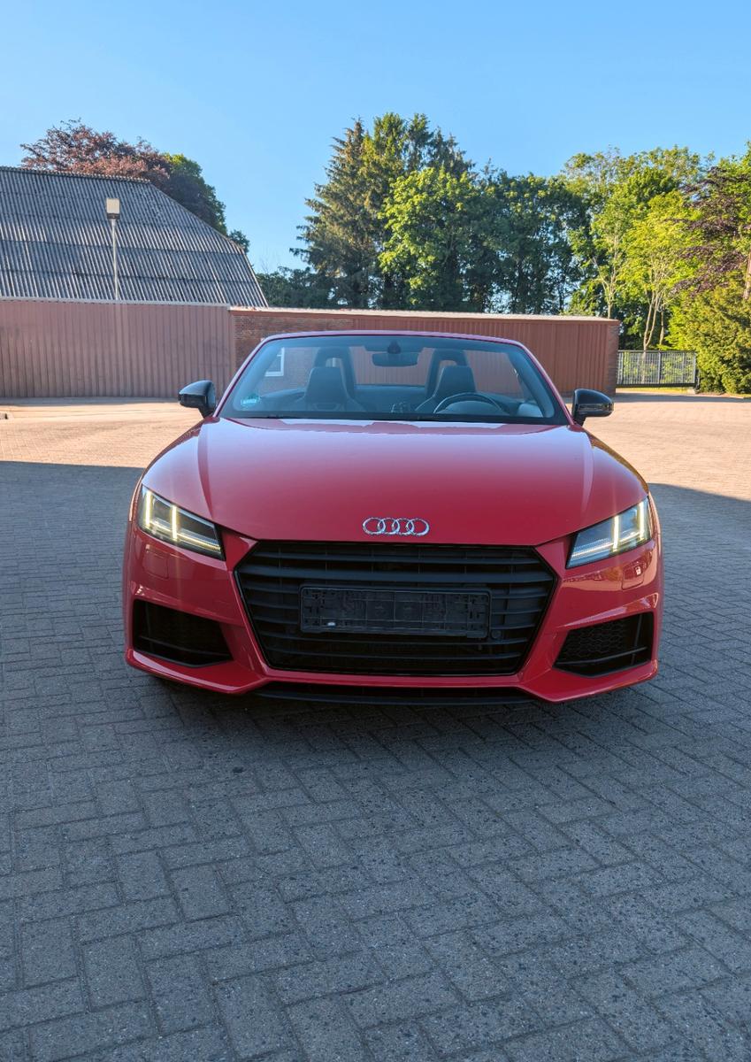 Audi TT Roadster 2.0 TDI ultra - S-line