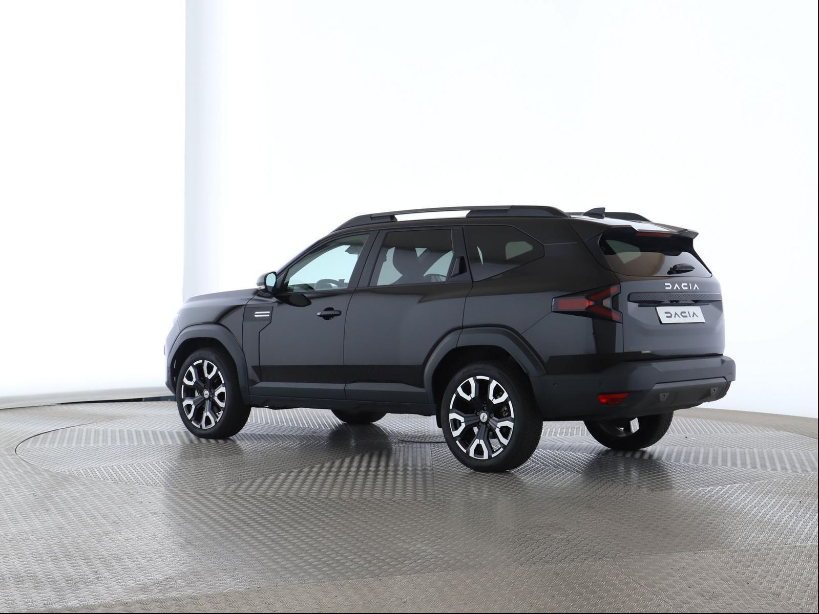 Fahrzeugabbildung Dacia Bigster Hybrid 155 Journey