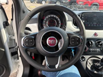 Fahrzeugabbildung Fiat 500 Dolcevita Pano Klimaaut. Temp DAB CarPlay