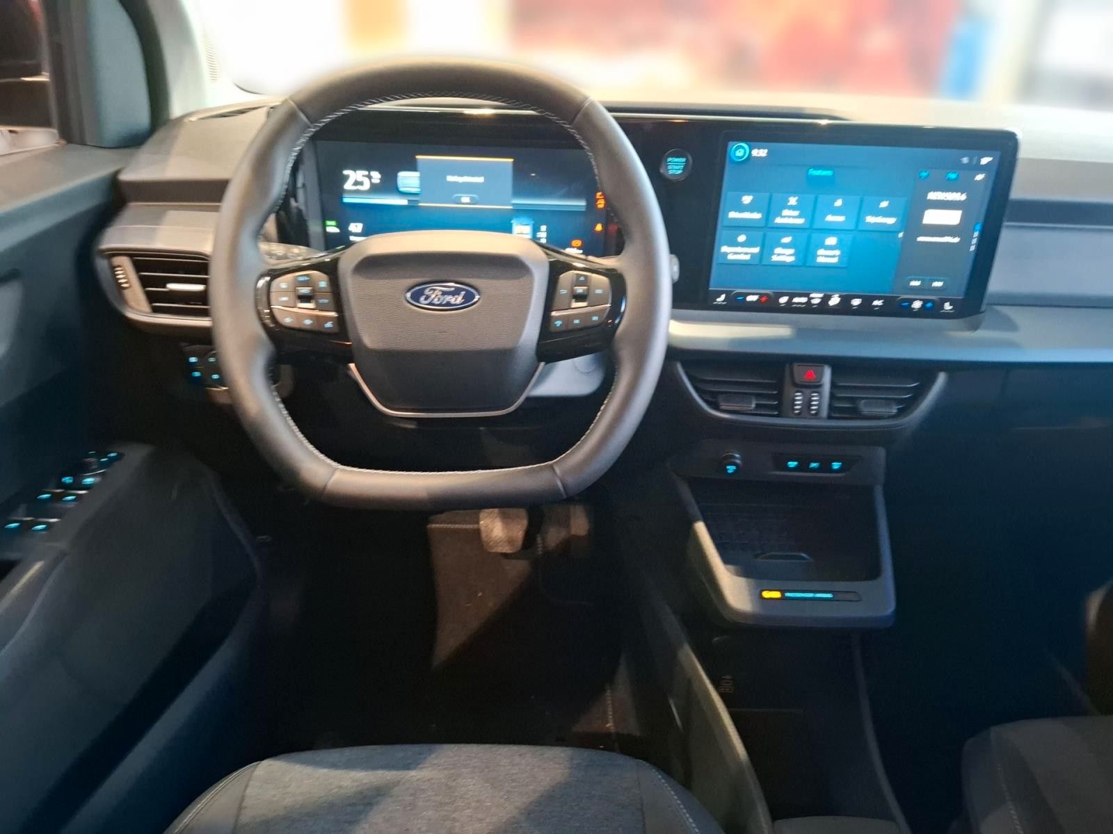 Ford Tourneo Courier - Bild 10