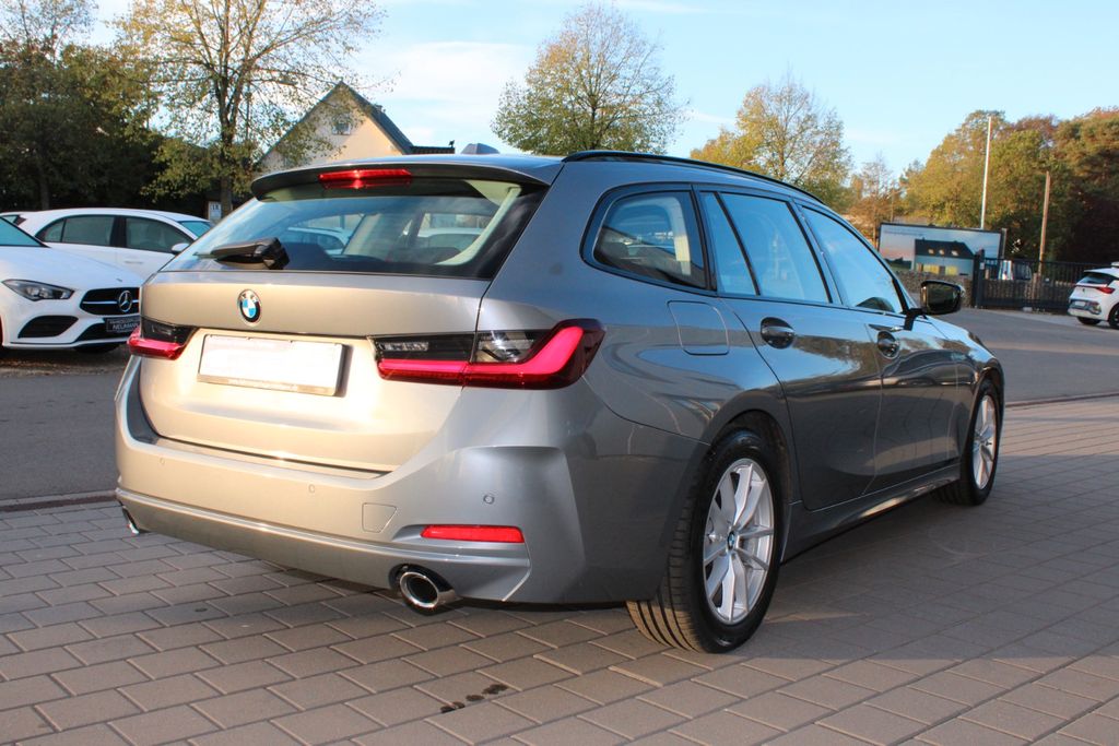 BMW 318d Touring AUT SHZ NAVI PDC LED KLIMAAUT