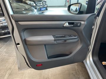 Volkswagen Touran Comfortline *7.SITZER*TEMPOMAT*KLIMA*AHK*