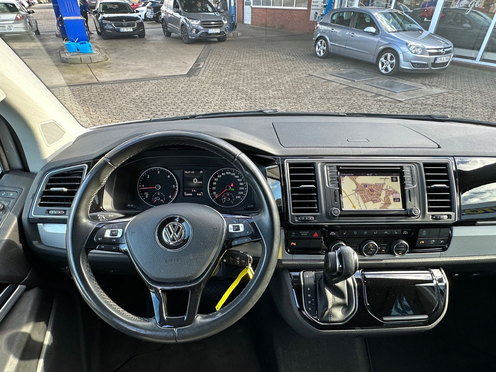 Fahrzeugabbildung Volkswagen T6 Multivan 2.0 TDI 4M Highline Standhzg/AHK/LED