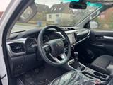 Toyota Hilux 2.8 Schalter Comfort*AHK+Kamera+Spur+SHZ - Toyota Hilux: Pickup
