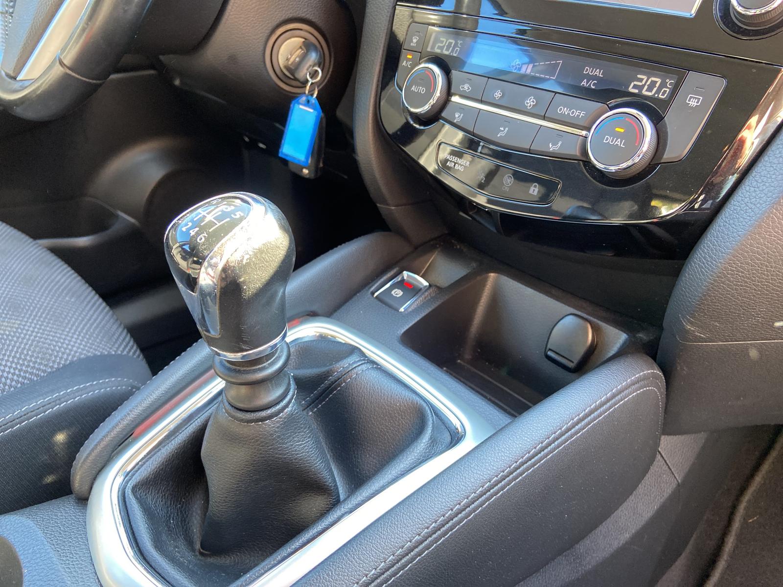 Nissan Qashqai 1.6 Acenta NAV DAB KAM