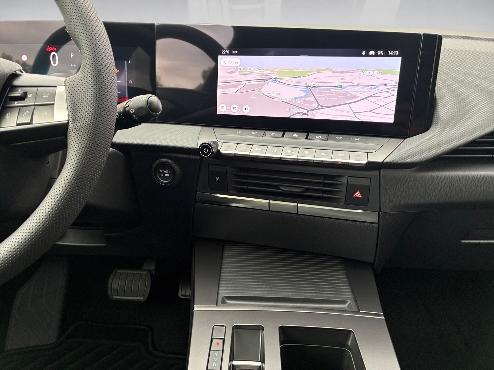 Fahrzeugabbildung Opel Astra L SportsTourer Ultimate Kamera,Sitzh.,LED