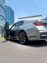 BMW 730d xDrive - Luxus bis nahezu Vollausstattung - BMW 730 Gebrauchtwagen in München