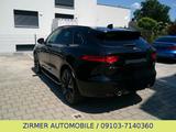 Jaguar F-PACE D300 First Edition AWD - Jaguar F-Pace: First Edition