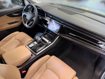 Audi Q7 - 12