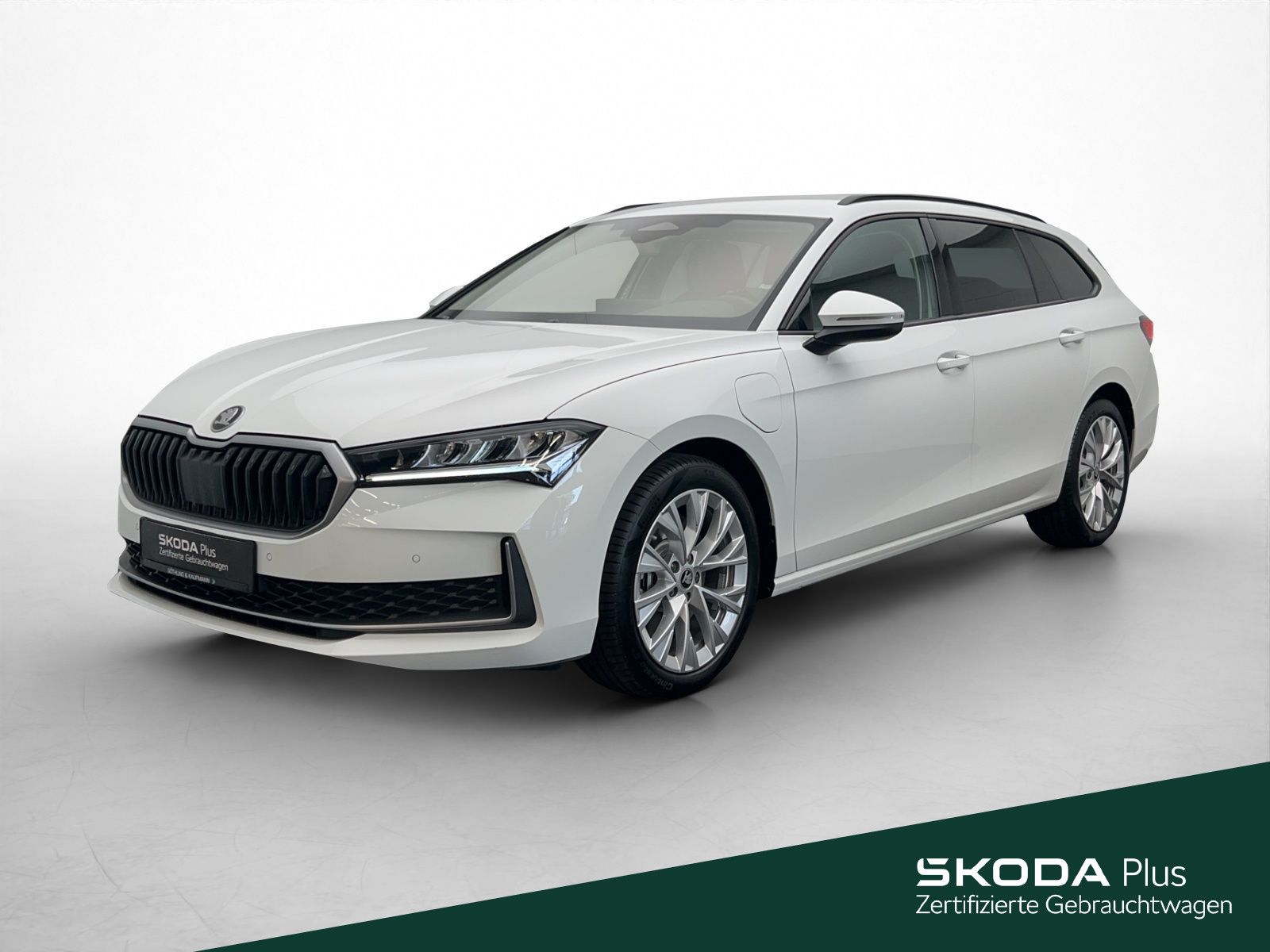 Skoda Superb iV Combi 1.5 eTSI Selection*NAVI*AHK*PDC*