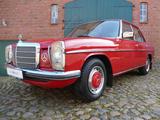 Mercedes-Benz 200 /8 W115 109.835 Km original - Mercedes-Benz Oldtimer: Limousine