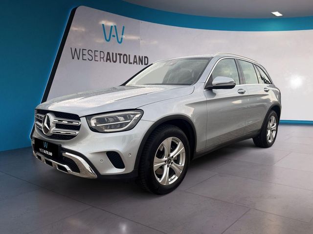 Mercedes-Benz GLC 200d 4MATIC NAVI LED AHK 1.HAND S-HEFT