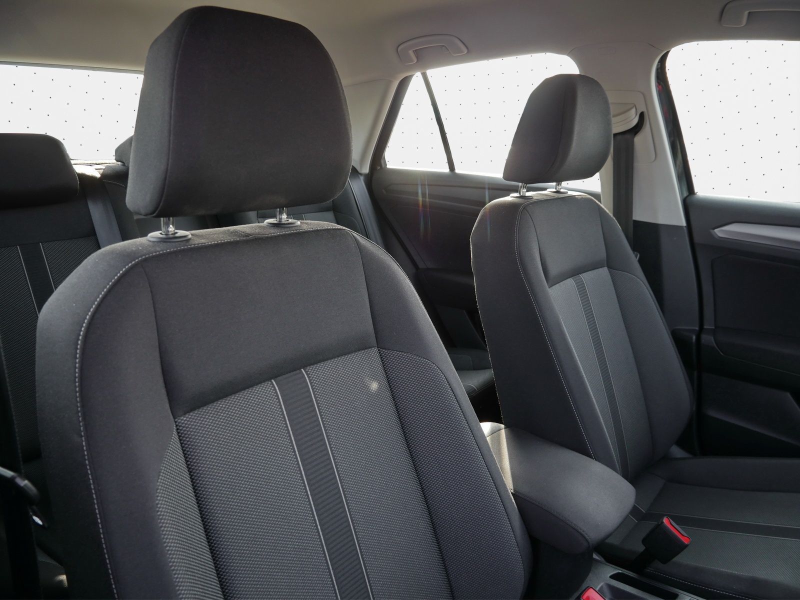 Volkswagen T-Roc - Bild 10