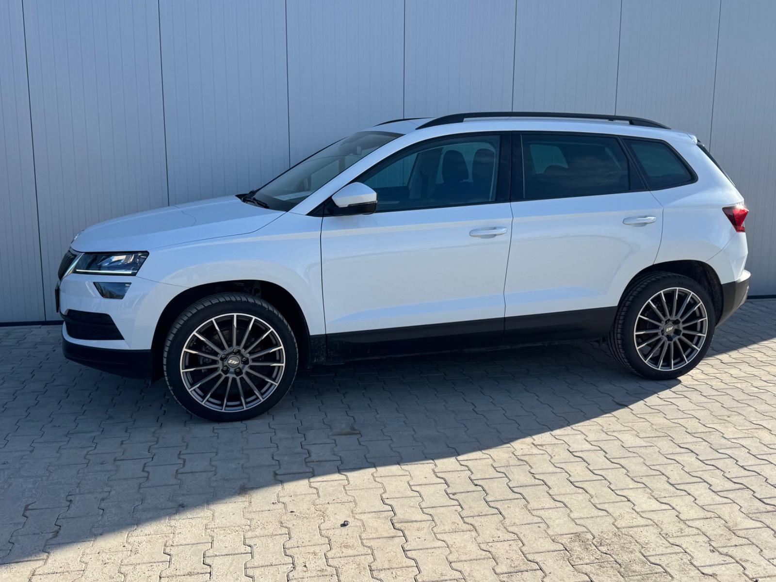 Skoda Karoq 1.5 TSI DSG LED/Tel/Sitzheiz.CarPlay
